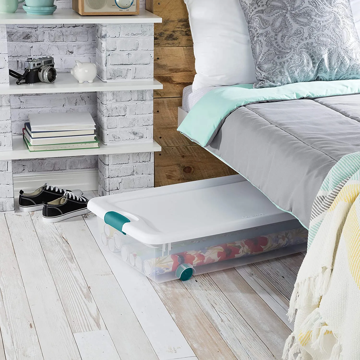 storage box with wheels